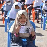 زنگ احسان و نیکوکاری در ۱۳۰۰ مدرسه استان زنجان نواخته شد