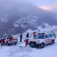 نجات دو فرد گمشده در ارتفاعات دیزاب توسط هلال‌احمر طارم