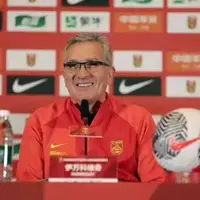 برانکو پیراهن تیم ملی چین را پوشید 