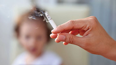 چرایی بیشتر سیگارکشیدن والدین پسرها نسبت به دخترها