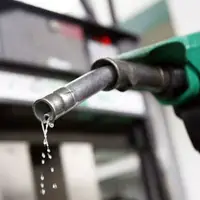 دستیار وزیر اقتصاد: دولت سیزدهم می‌خواست قیمت بنزین را اصلاح کند، ولی منصرف شد
