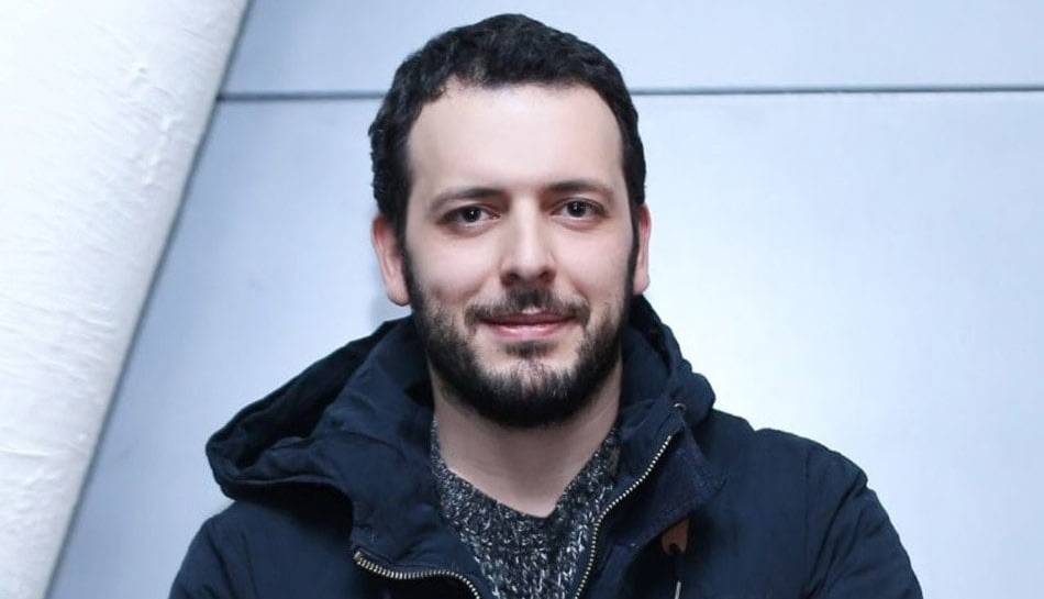 چهره ها/ پدرام شریفی با این عکس از همسرش رونمایی کرد