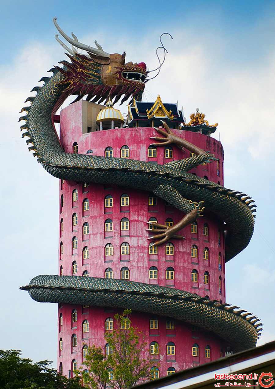 نمایی خارق العاده از معبد اژدها در تایلند