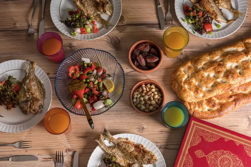 چالش روزانه؛ برای اولین سحر اولین روز ماه رمضان چی پختی؟