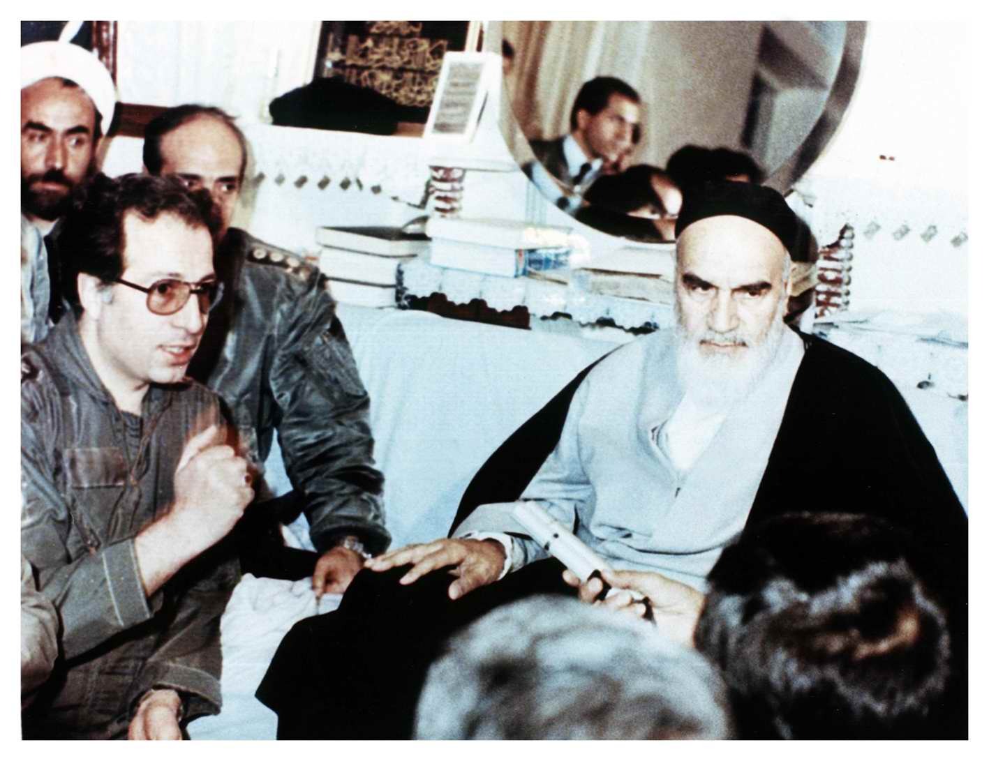 زندگی بزرگان/ دینم را به درجه نمیفروشم! زندگی بزرگان/ دینم را به درجه نمیفروشم!