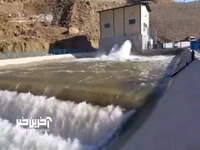 رها شدن آب سد چپرآباد اشنویه به‌ سمت دریاچۀ ارومیه 