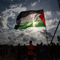مردم ایلام در اولین جمعه ماه رمضان برای حمایت از غزه راهپیمایی می‌کنند