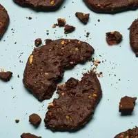 آموزش کوکی شکلاتی نرم و خوشمزه با ماهیتابه رژیمی