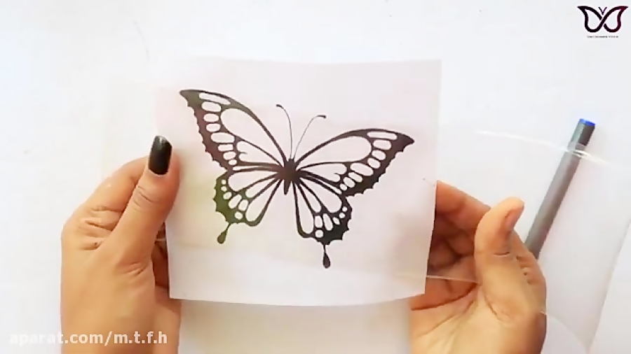 ایده درست کردن پروانه با قاشق یکبار مصرف