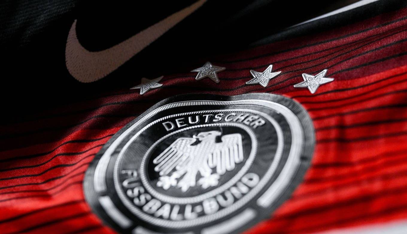 انتقاد دولتمردان آلمان از قطع همکاری فدراسیون فوتبال این کشور با آدیداس