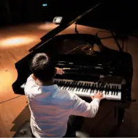 موسیقی بی کلام پیانو اثر «پیتر بی هلند» 