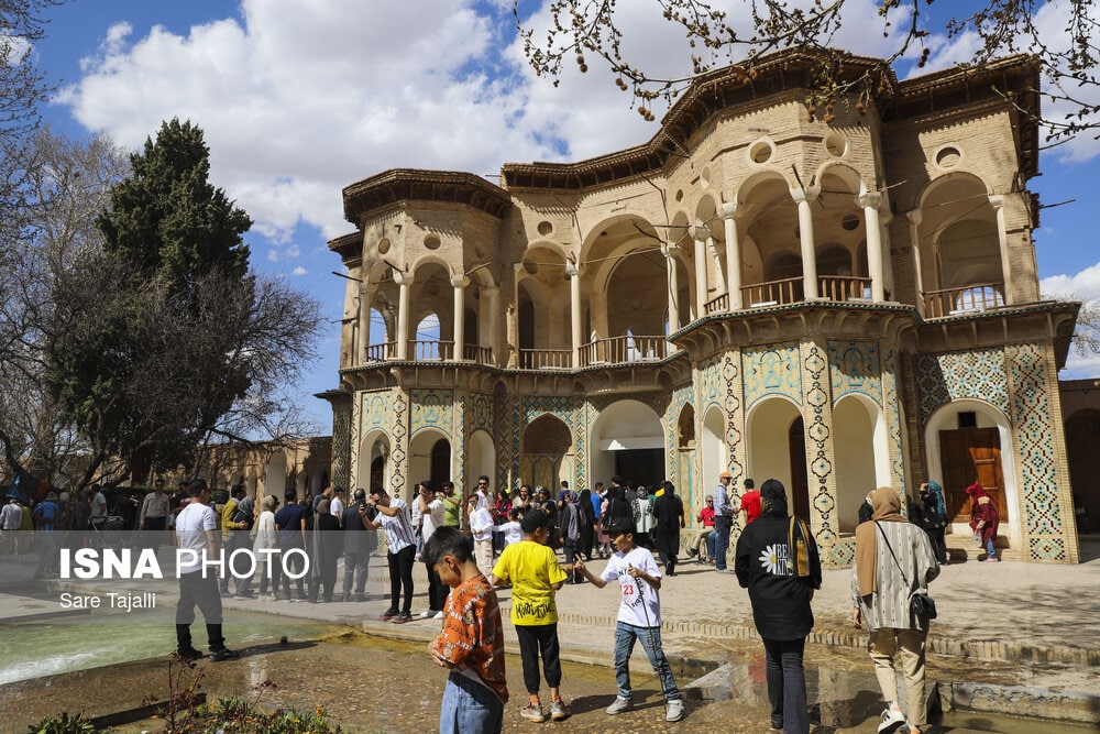 عکس/ شکوه و زیباییِ باغ شاهزاده کرمان