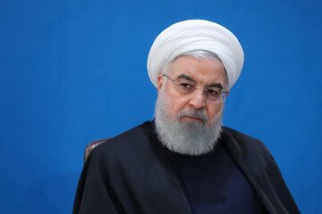 روحانی: به‌موقع باید بایستیم و بجنگیم، به‌موقع باید صلح کنیم