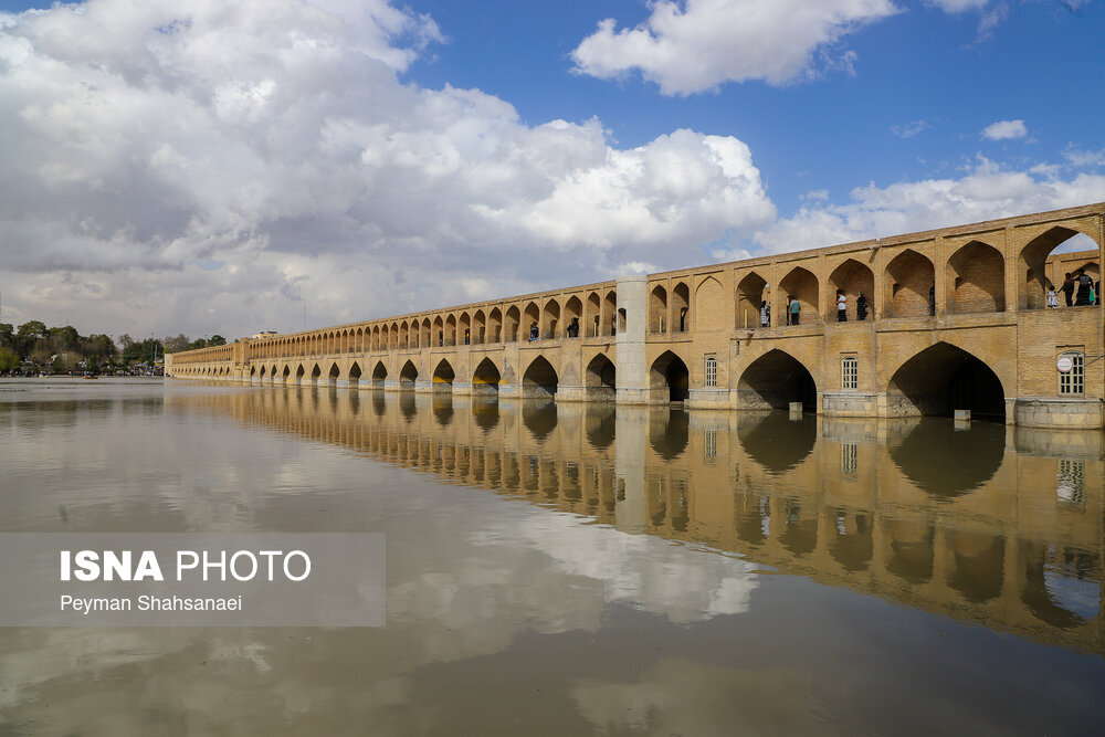 عکس/ تصاویری جذاب از زنده‌رود نوروزی