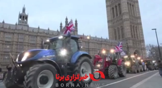 کشاورزان انگلیسی با تراکتور در مقابل پارلمان انگلیس تجمع کردند