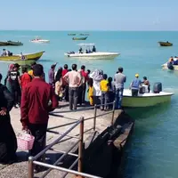 فعالیت ۱۴۹ شناور سنتی و تفریحی در ساحل بوشهر در ایام نوروز