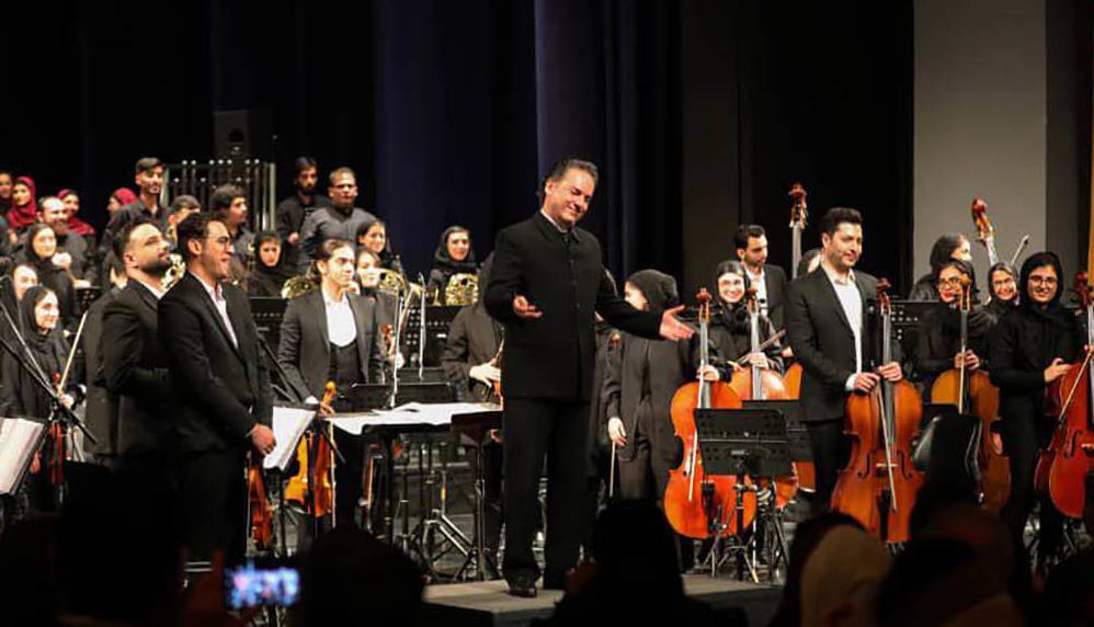 کنسرتی باشکوه در تالار وحدت به رهبری سرژیک میرزاییان