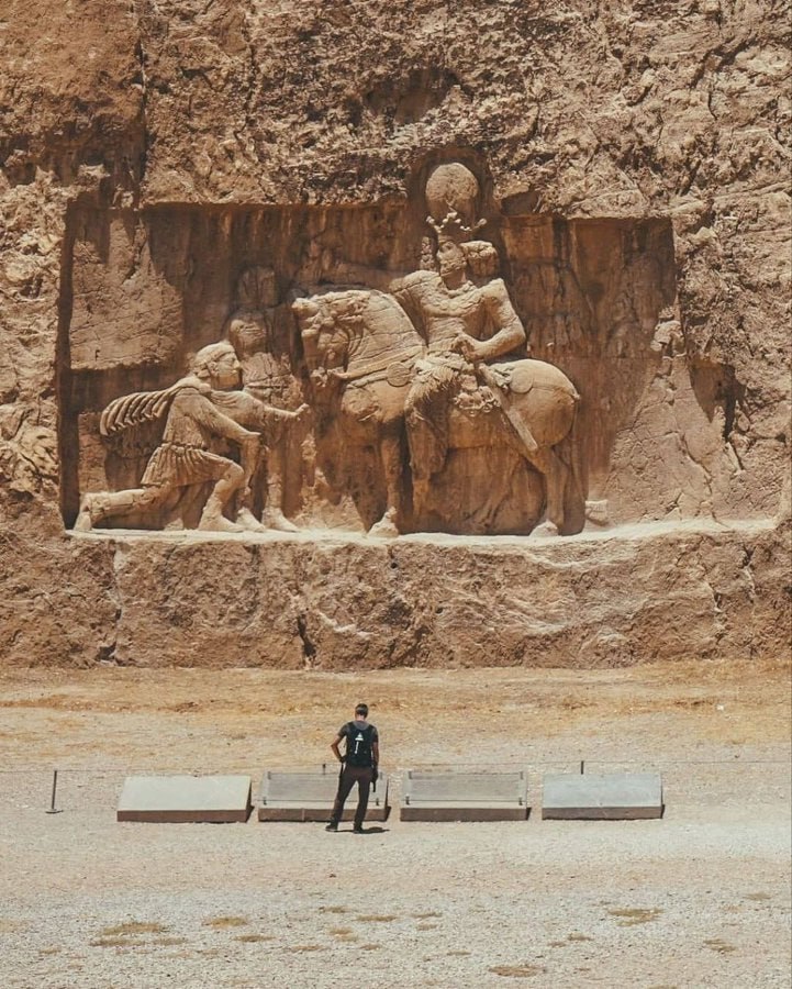 تصویری از نقش رستم در فارس