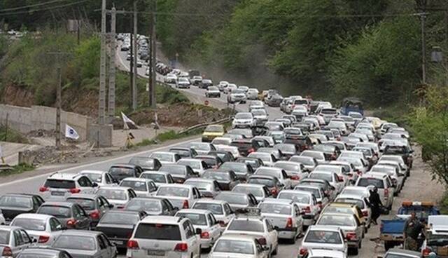 ترافیک در آزاد راه تهران شمال سنگین است