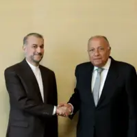 رایزنی وزرای خارجه ایران و مصر درباره راه‌های توسعه روابط دو کشور
