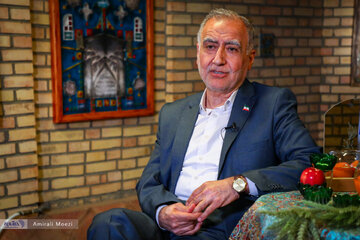 علیرضابیگی: به نمایندگان گفته بودند خودروها را به اسم عروس یا داماد خودتان بکنید