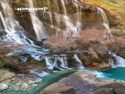 نمایی از آبشار زیبای شِوی در مرز بین لرستان و خوزستان