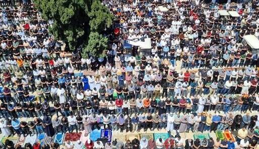 120 هزار فلسطینی آخرین نماز جمعه ماه رمضان را در مسجدالاقصی اقامه کردند