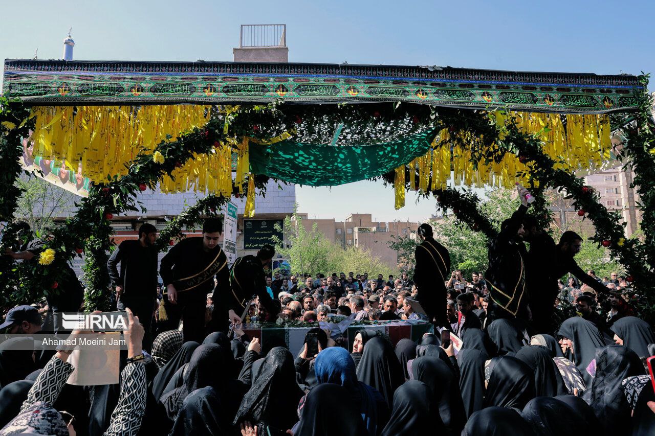 عکس/ تشییع پیکر شهید «سید مهدی جلادتی»