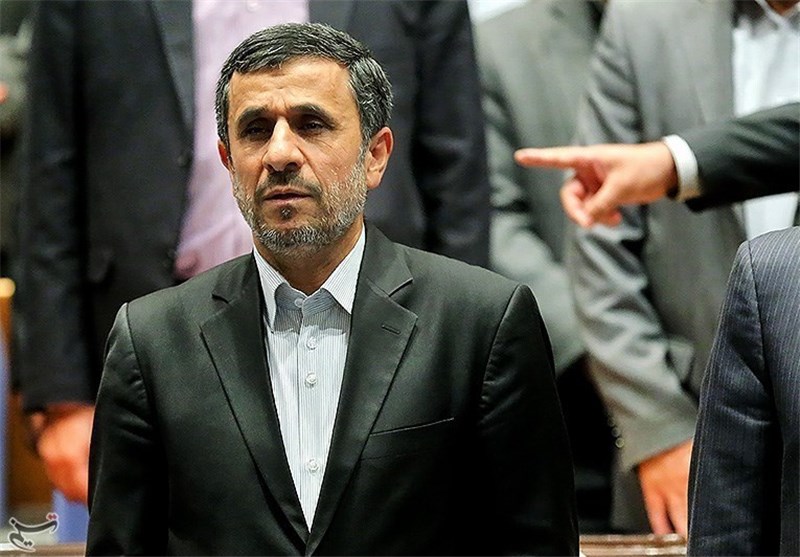 رمزگشایی از رأی دادن دیرهنگام احمدی نژاد در انتخابات 11 اسفند