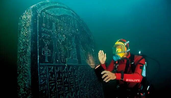 4 گوشه دنیا/ شهر گمشده مصر باستان که در اعماق دریا پیدا شد