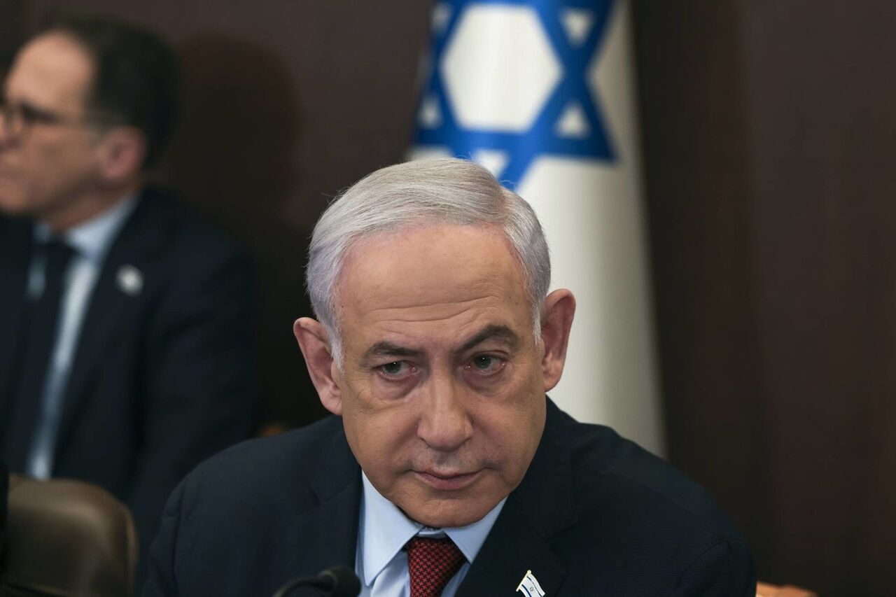 فرار رو به جلوی نتانیاهو در واکنش به پاسخ ایران/ «بی بی»: حملات ایران را دفع‌ کردیم