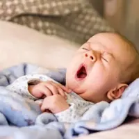 ۱۰ راه برای اینکه بچه آرام و بدون استرس بخوابد