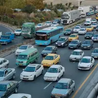ترافیک سنگین صبحگاهی در آزادراه تهران - کرج - قزوین
