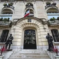 وقوع حادثه امنیتی مقابل سفارت ایران در پاریس