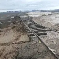 سیلاب برای قطار تهران-گرگان دردسرساز شد