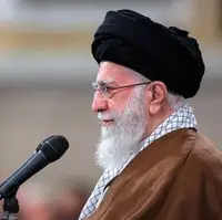 رهبر انقلاب: تحریم‌ها ملت ایران را از پا در نمی‌آورد چون دل به کمک خارج از مرزها نبسته‌ است