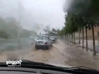 آبگرفتگی خیابان‌های شهر کرمان پس از بارش شدید باران