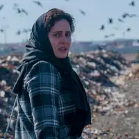 تهدید خانواده آرمان عبدالعالی به شکایت از فیلم «بی بدن»