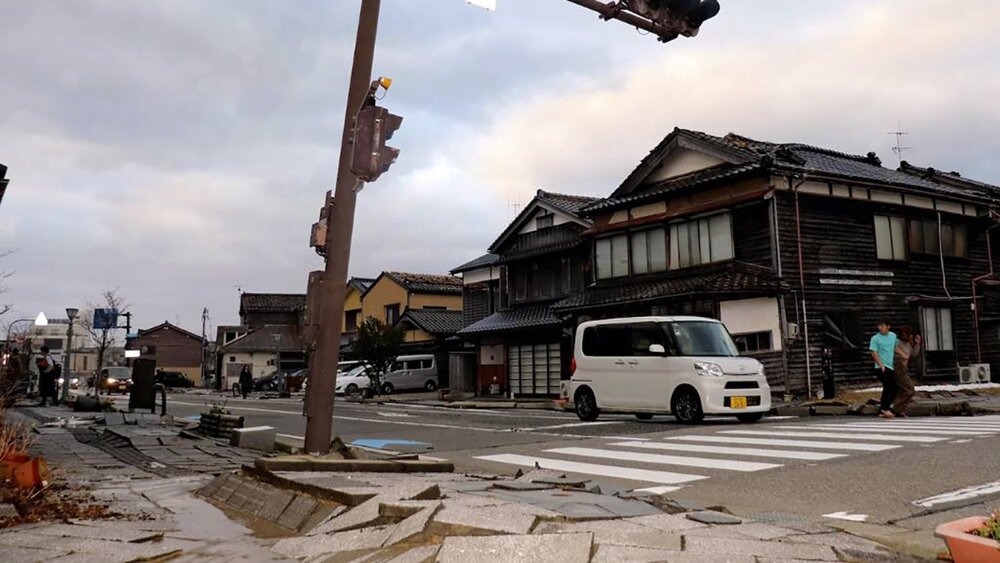 اولین تصاویر از وقوع زلزله شدید در ژاپن
