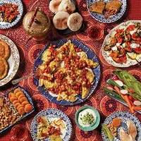 پخت دیدنی غذای مشهور افغانستان به سبک آدم خان