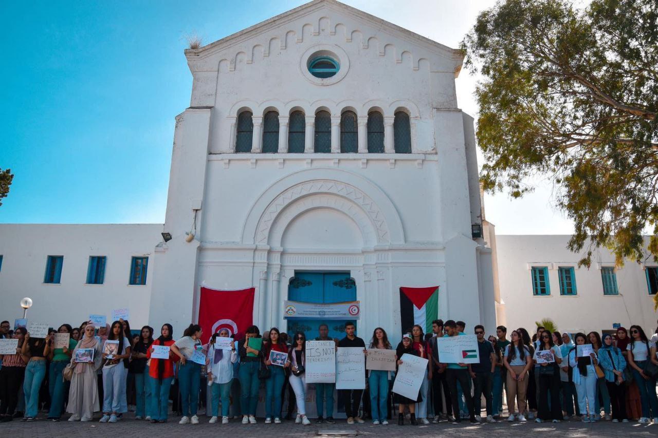 عکس/ تجمع همبستگی با غزه در دانشگاه‌های تونس