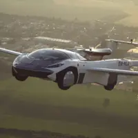 اولین پرواز مسافربری خودروی پرنده در جهان را ببینید