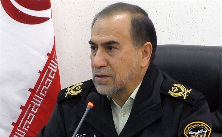 خودروی دچار آتشسوزی با کمک پلیس در سنندج خاموش شد