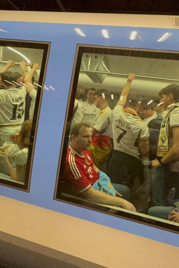 تصویری جالب از مترو شهر مونیخ پیش از دیدار رئال مادرید و بایرن مونیخ