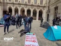 برخورد وحشیانه پلیس فرانسه با دانشجویان معترض ضدصهیونیستی