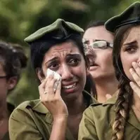 سربازان زن صهیونیست به دلیل امتناع از حضور در جنگ در معرض بدرفتاری قرار دارند