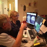 بهبود کیفیت تصاویر MRI با غباری از الماس