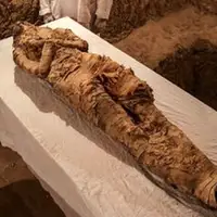 تصویری حیرت‌انگیز از دست یک زن مصری بعد از 3300 سال!