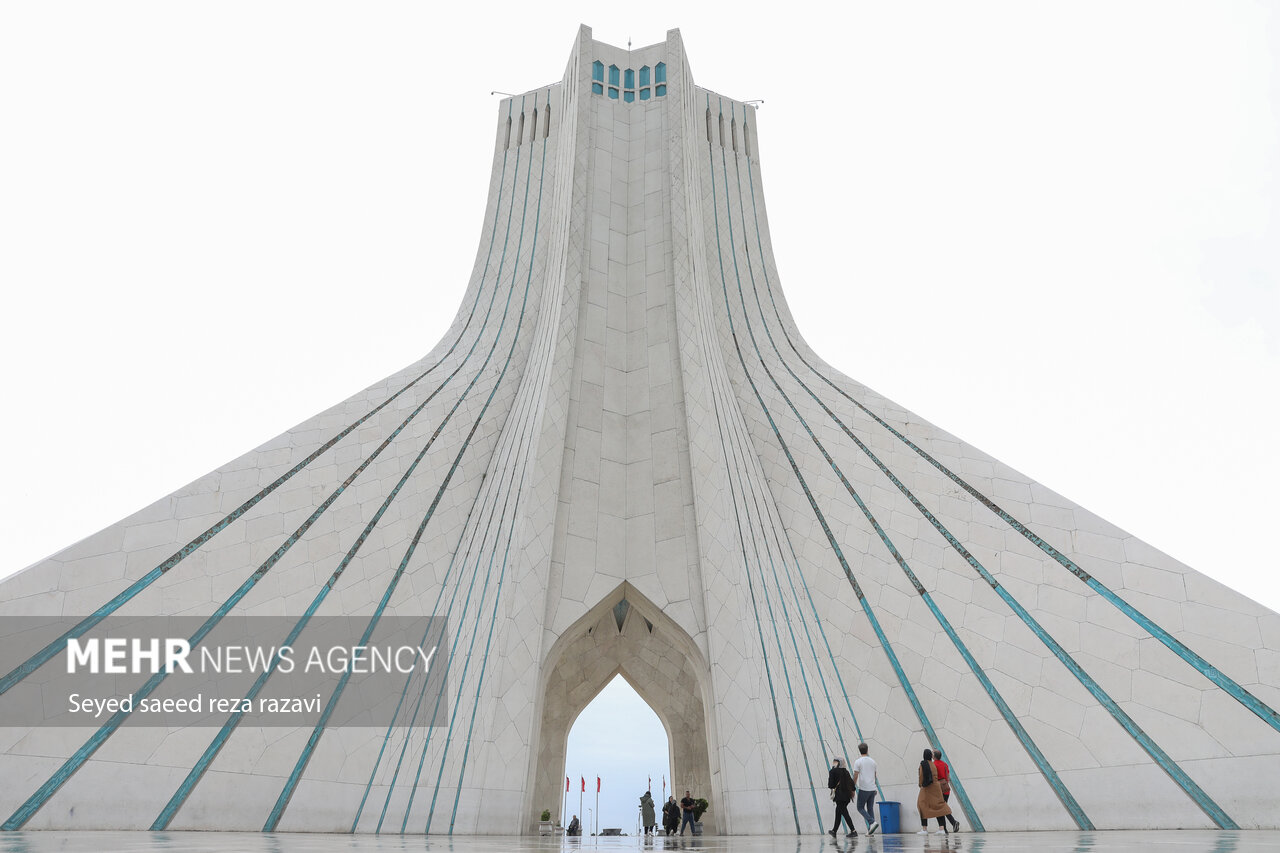 عکس/ برج آزادی تهران