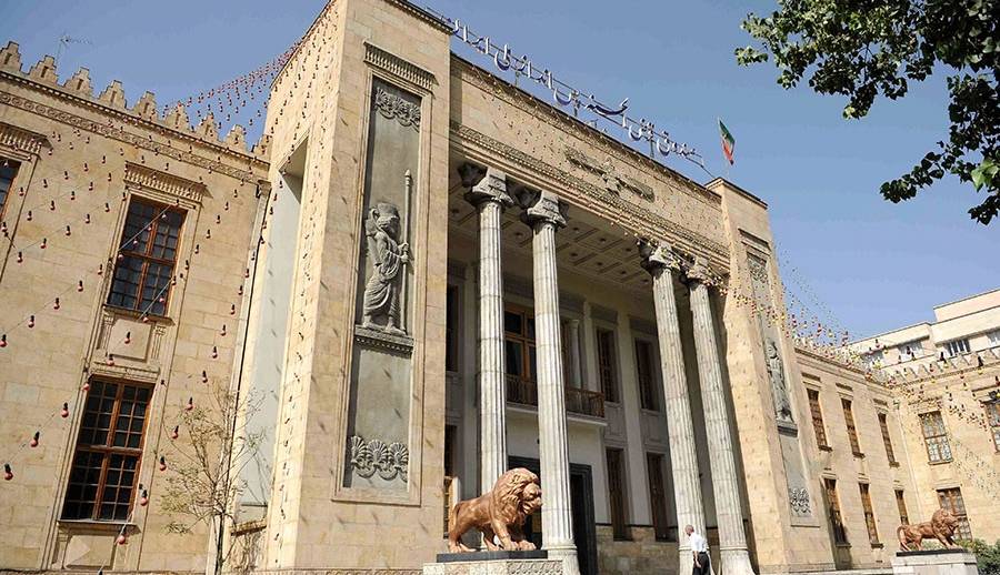 تقویم تاریخ/ تصویب قانونِ تأسیس "بانک ملی ایران" در مجلس شورای ملی